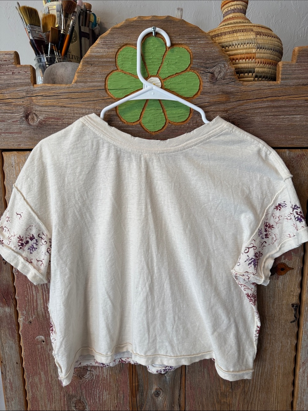 We The Free crop Cream Tee with sequined eagle size large - Picture 8 of 14